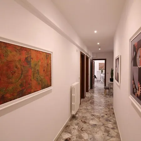 Cavour & Savoia Maison d'hôtes Bari