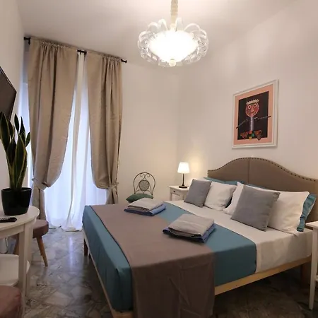 Cavour & Savoia Guest house *