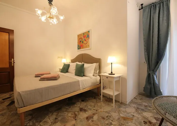 Cavour & Savoia * Bari