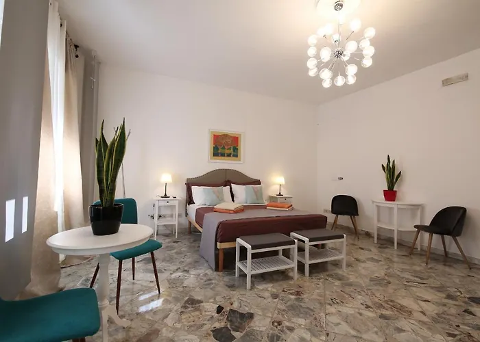 Πανσιόν Cavour & Savoia Μπάρι