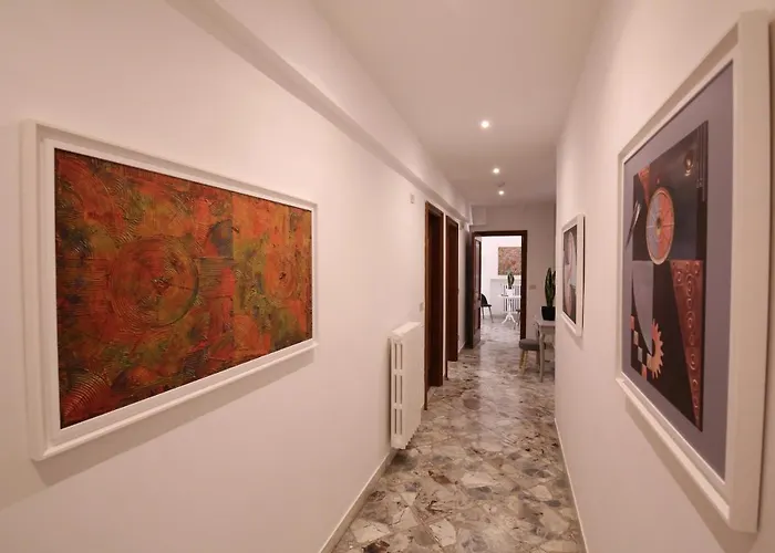 Cavour & Savoia בית הארחה בארי