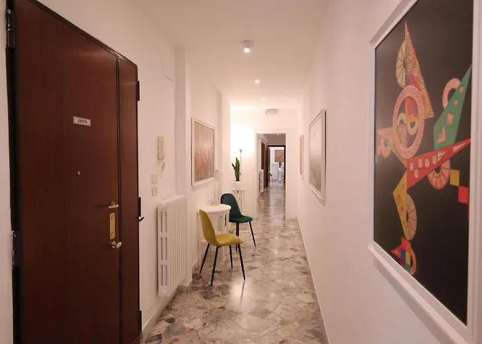 Cavour & Savoia * Μπάρι